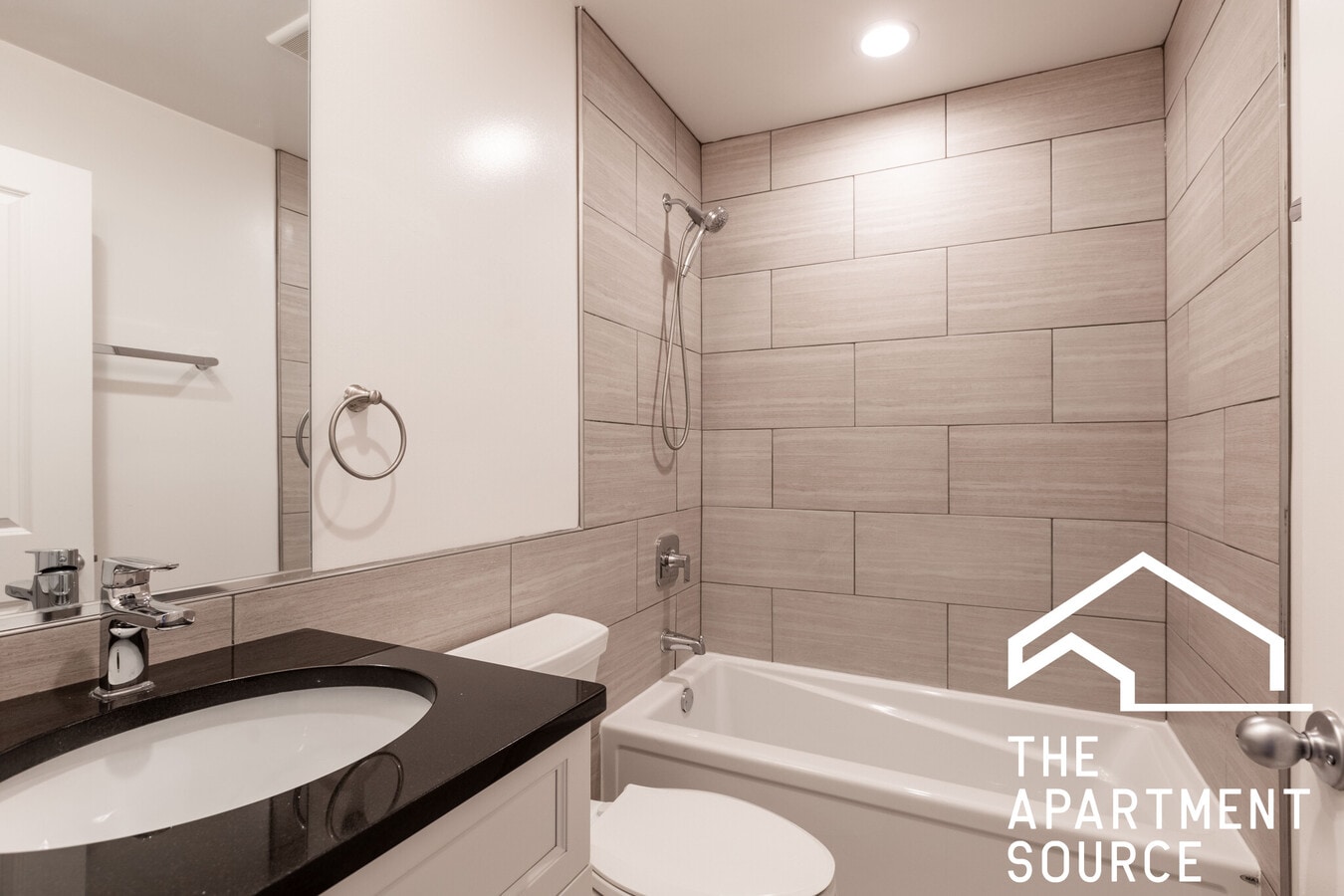 Photo - 6954 N Sheridan Rd Unidad 520