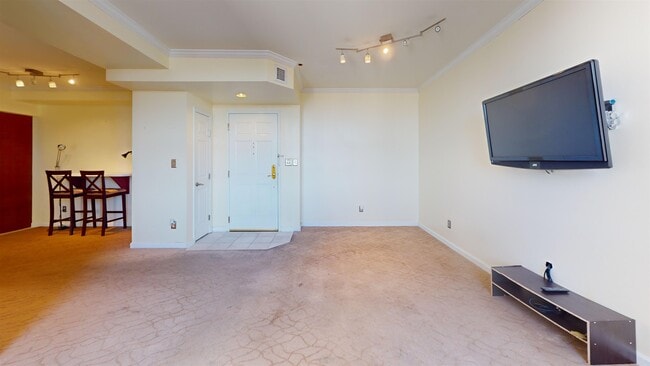 Photo - 401 10th St Unidad 904