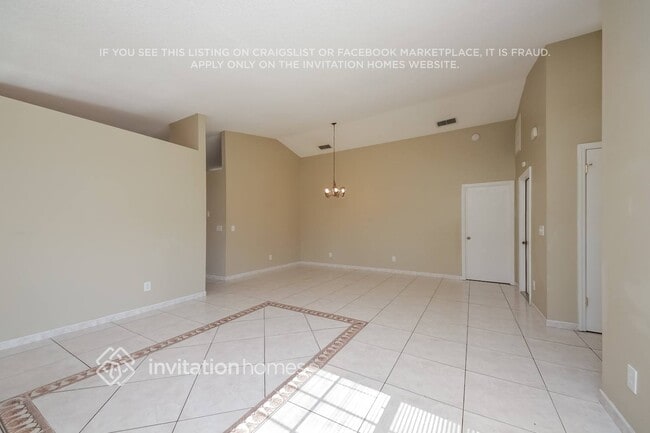 Photo - 1422 Coldwater Ct