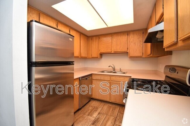Building Photo - 531 S 900 East B-10 Rental