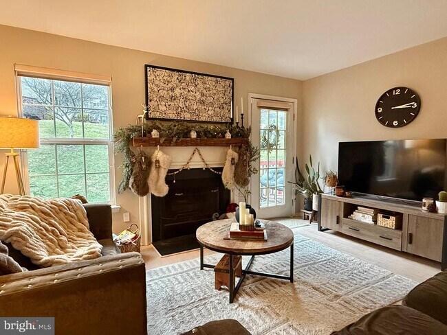 Photo - 602 Hamilton St