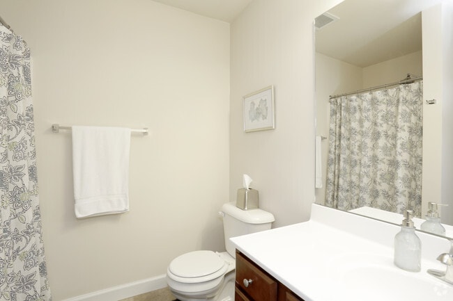 2 Bedroom - Master Bathroom