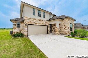 109 Willow Oak Trl