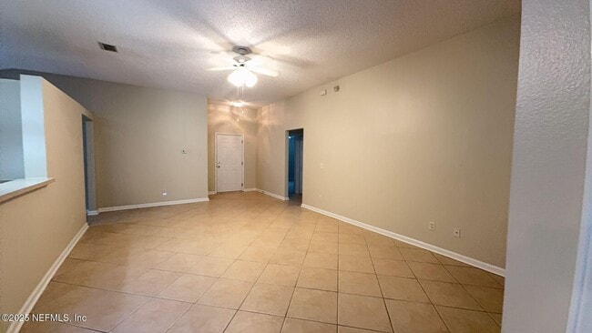 Photo - 13 Sleepy Hollow Trail