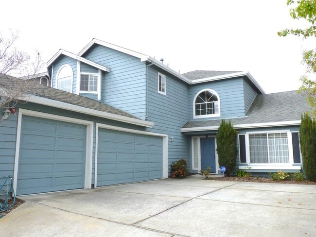 Photo - 703 Bahama Ln