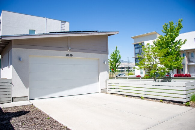 Photo - 11629 Veruca Way