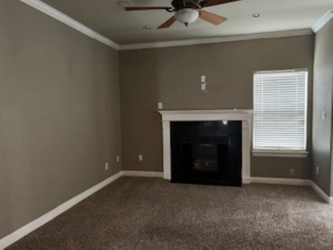 Photo - 1433 Kipp Ave