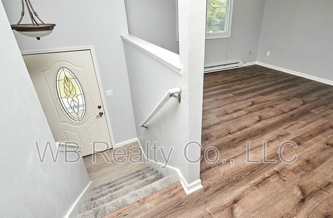 Photo - 200 Corene Ave