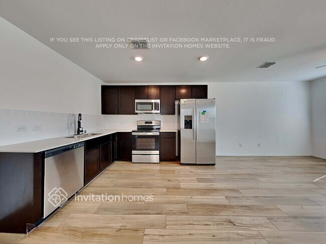 Photo - 214 Br Vlg Wy House