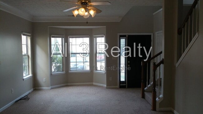 5670 Hampton Ct