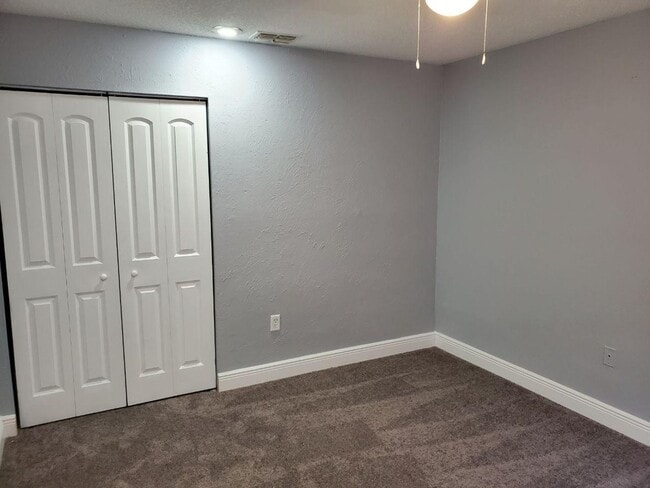 Photo - 3/2 Duplex in Bradenton