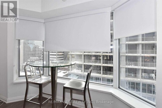 Photo - 155 Yorkville Ave Unit 1209