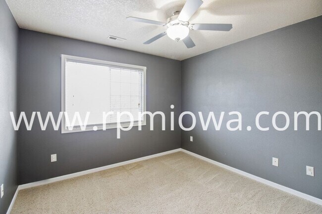 Photo - FINISHED BASEMENT!! 4 Bedroom, 3.5 Bathroom in an Established Neighborhood