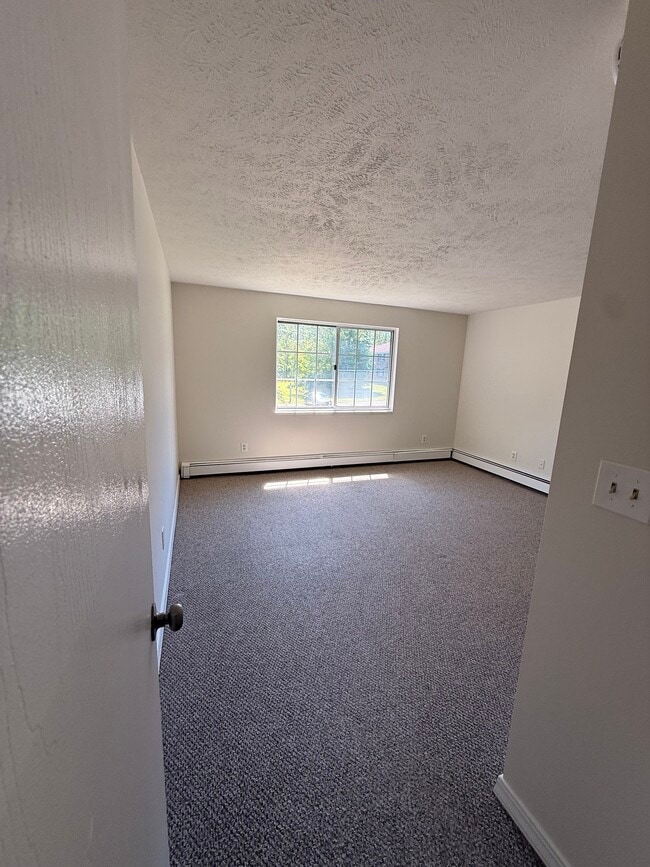 Photo - 211 Randall Rd Unit Oakledge Estates