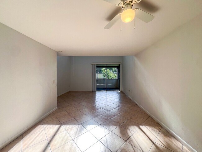 605 SW 75th St