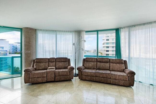 Photo - 6000 Indian Creek Dr Unit 12B