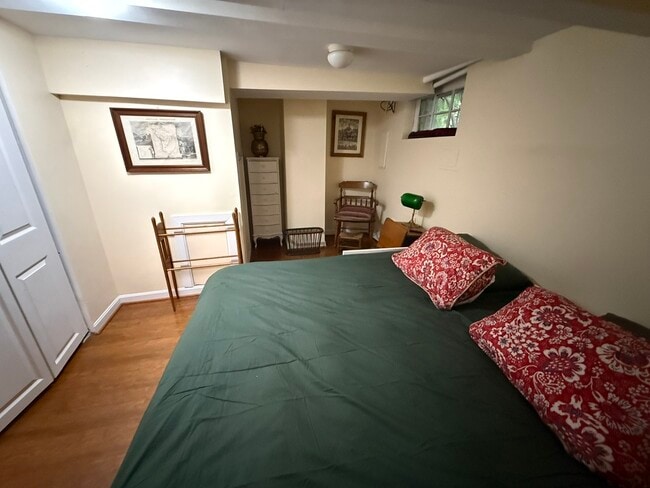 Photo - 3525 R St NW Unit English Basement