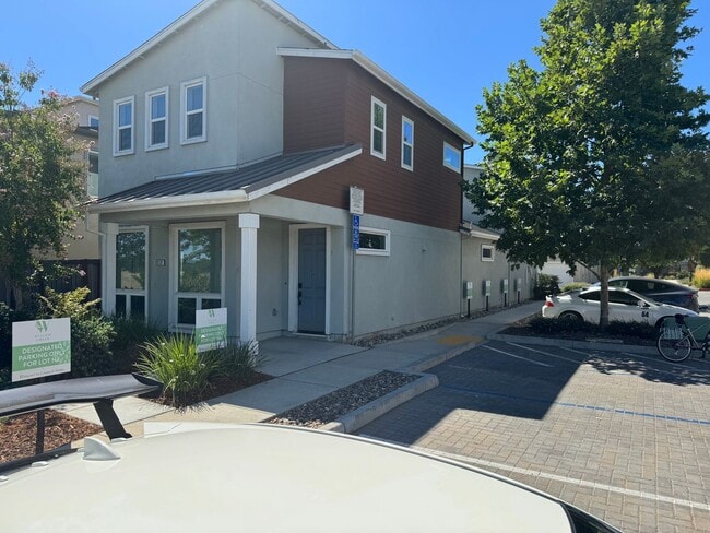 Photo - 3 bedroom | 3.5 bathroom | Davis Single Fa...