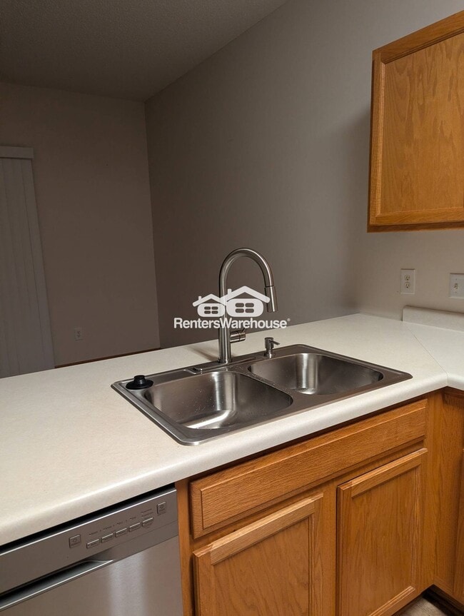 Photo - 17580 Haralson Dr