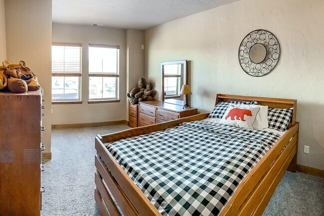 Photo - 120 Fairway Ln