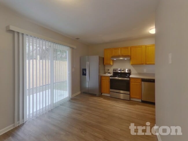 Photo - 31 Gatewood Way