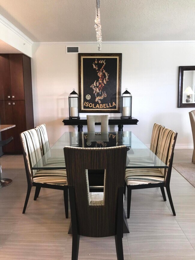 Photo - 431 Bay Colony Dr N Unidad 431