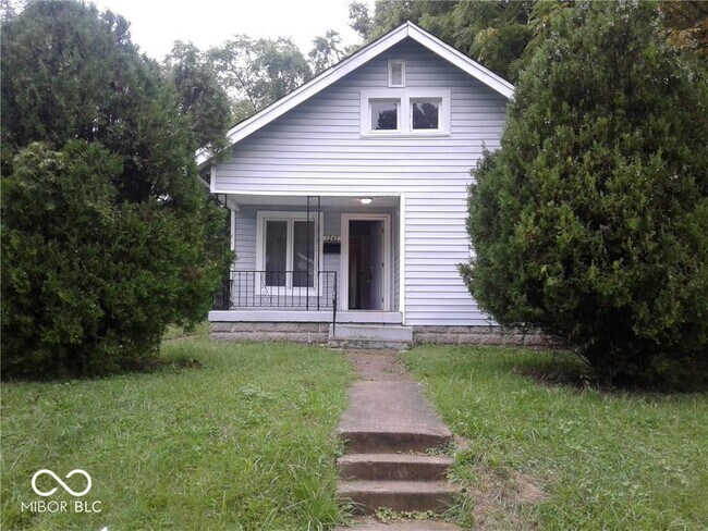 Photo - 1247 W 32nd St Casa