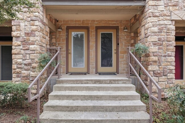 Photo - 508 Refugio St