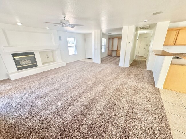 Photo - Very Nice & Clean Single Level Home In Phoenix, Very Close To Ed and Verma Pastor Elementary School.