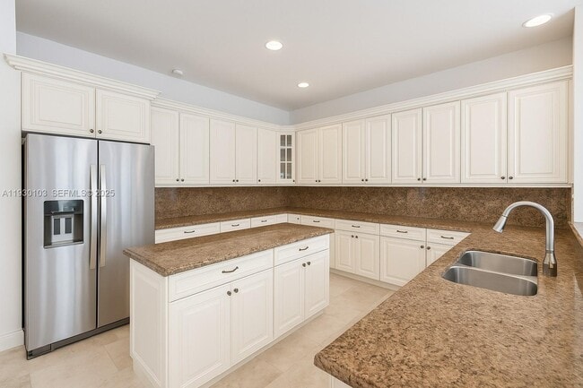 Photo - 1490 Cleveland Rd