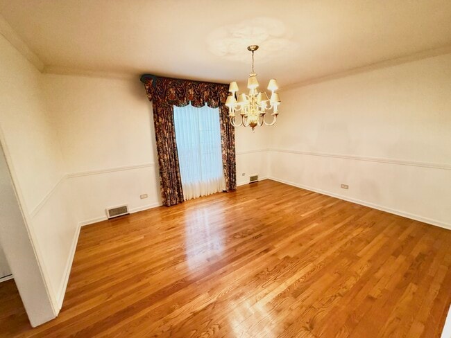 Photo - 26 Windsor Dr