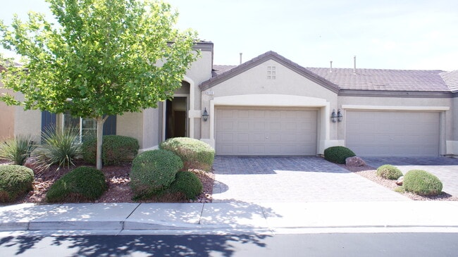 Building Photo - BEAUTIFUL 3 BEDROOM CONDO IN THE STETSON R...