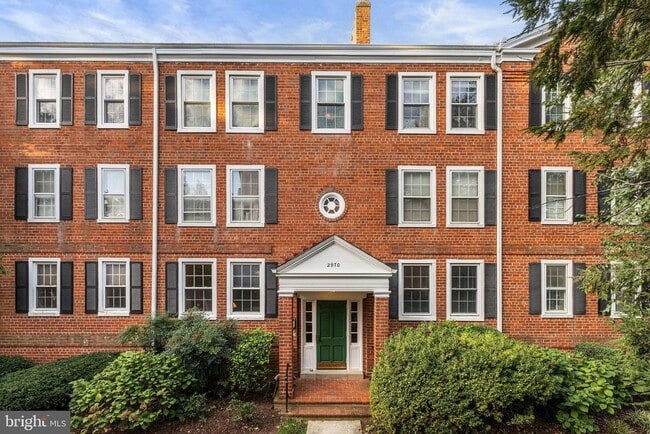 Building Photo - 2970 S Columbus St Unit A1