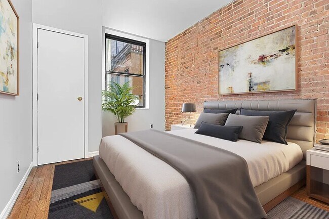 Photo - 354 E 19th St Unidad 3C