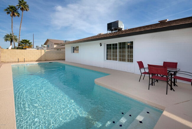 Photo - 8718 E Weldon Ave