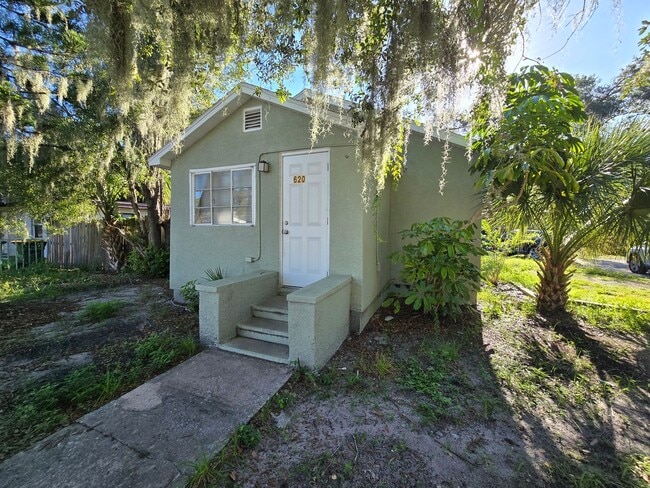 Photo - 620 N East Ave