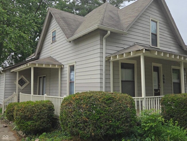Photo - 408 S Main St