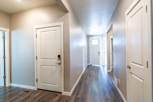 Photo - 5230 Janga Dr