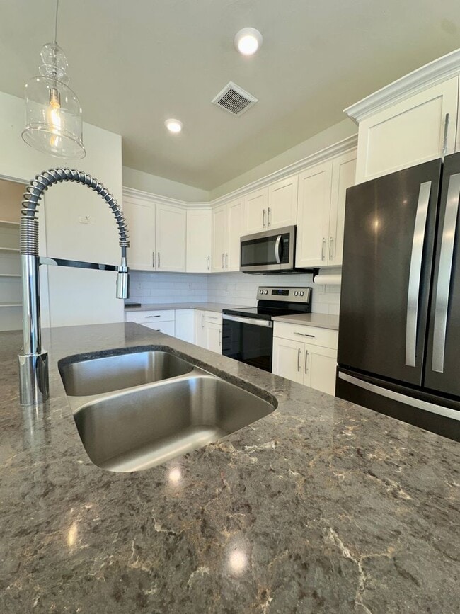 Photo - Beautiful Summerfield Home for RENT!!