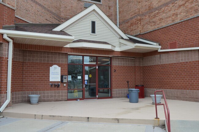 Photo - 301 Harbour Town Dr Unit 209