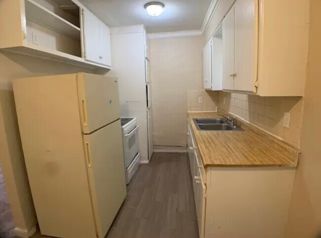 Photo - 1207 N Ross Ave Unidad 3