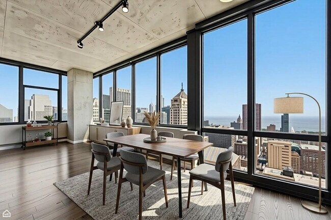 Photo - 235 W Van Buren St Unit 4501