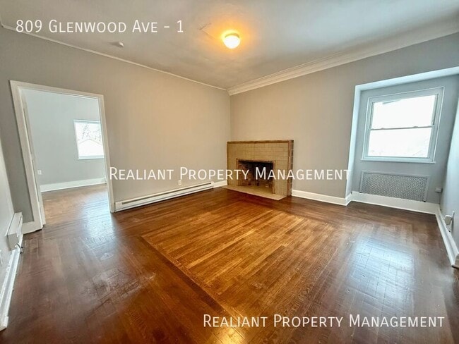 Photo - 809 Glenwood Ave Unit 1
