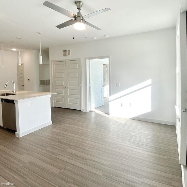 Photo - 3 br, 3 bath Condo - 1300 Rauscher RD Flat...