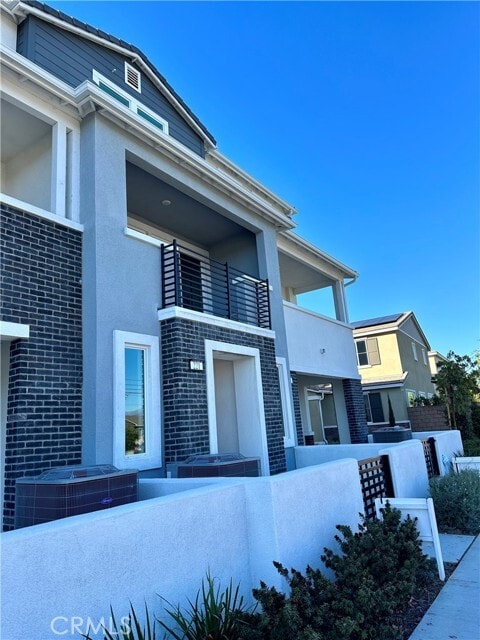 Photo - 221 N Vincent Ave