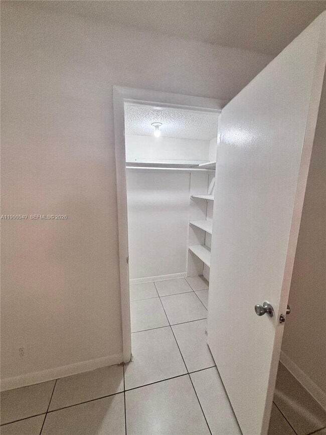 Photo - 430 Commodore Dr Unit 104