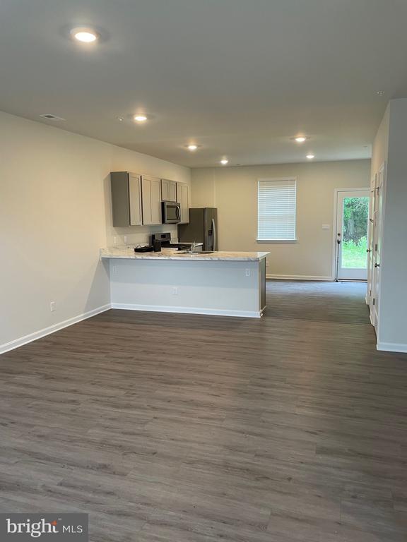 405 Wood Duck Dr