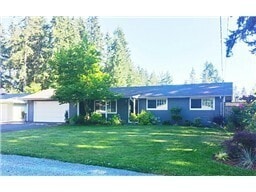 Building Photo - Stunning Remodeled 3 Bed / 1.75 Bath Priva... Rental