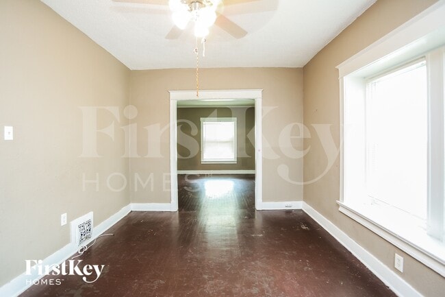 Photo - 2418 Norton Ave