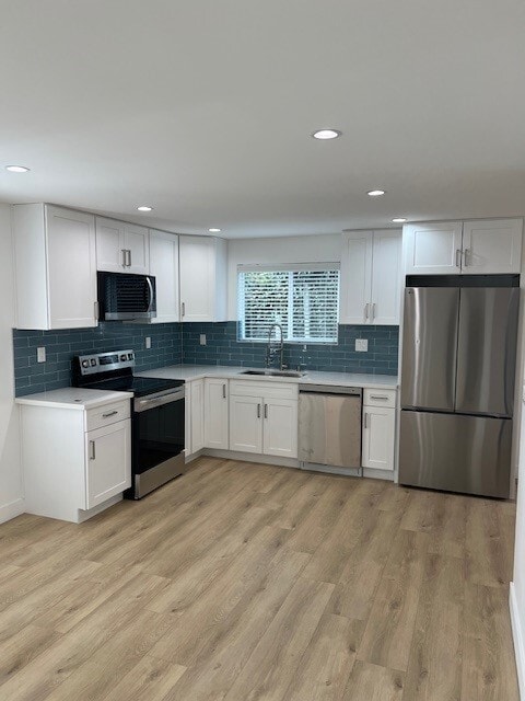 Building Photo - 2407 Abbot Kinney Blvd Unit #3